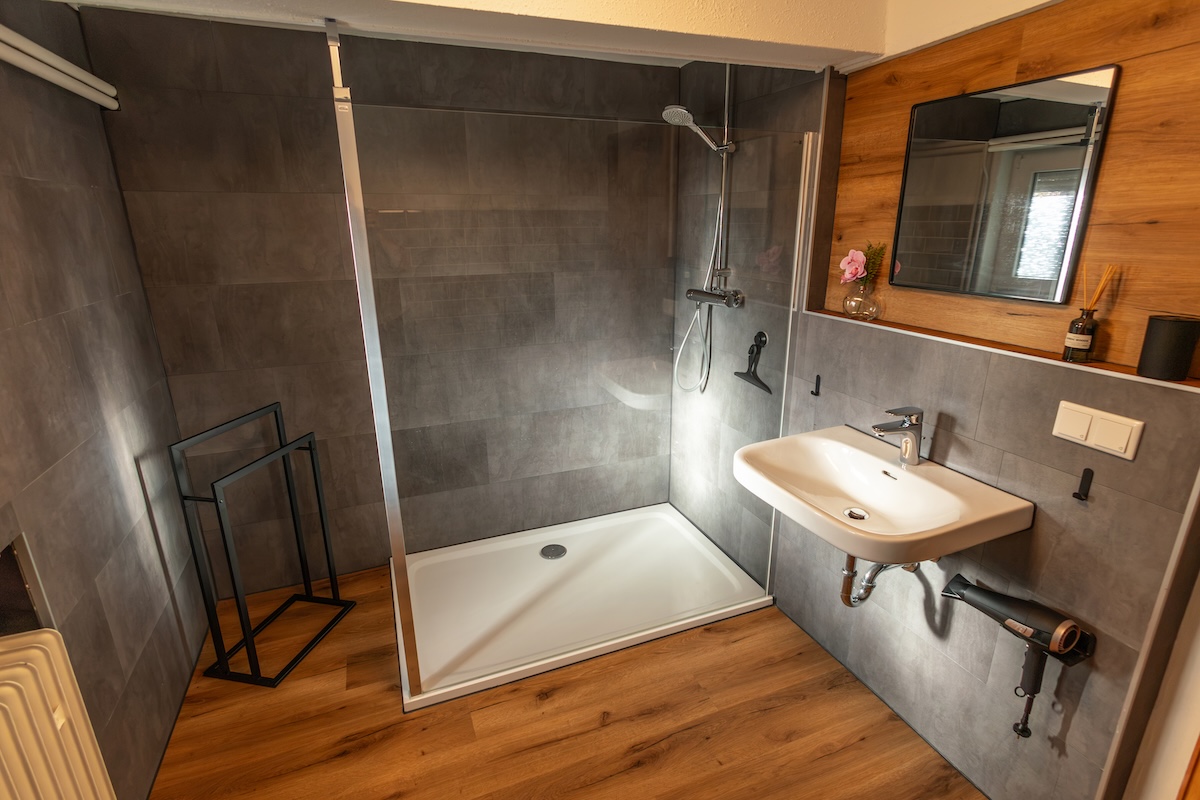 Erdgeschoss - Badezimmer 2 erdgeschoss